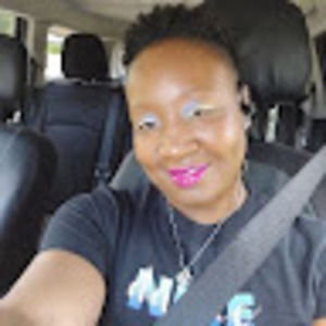 Meet your Posher, Candice